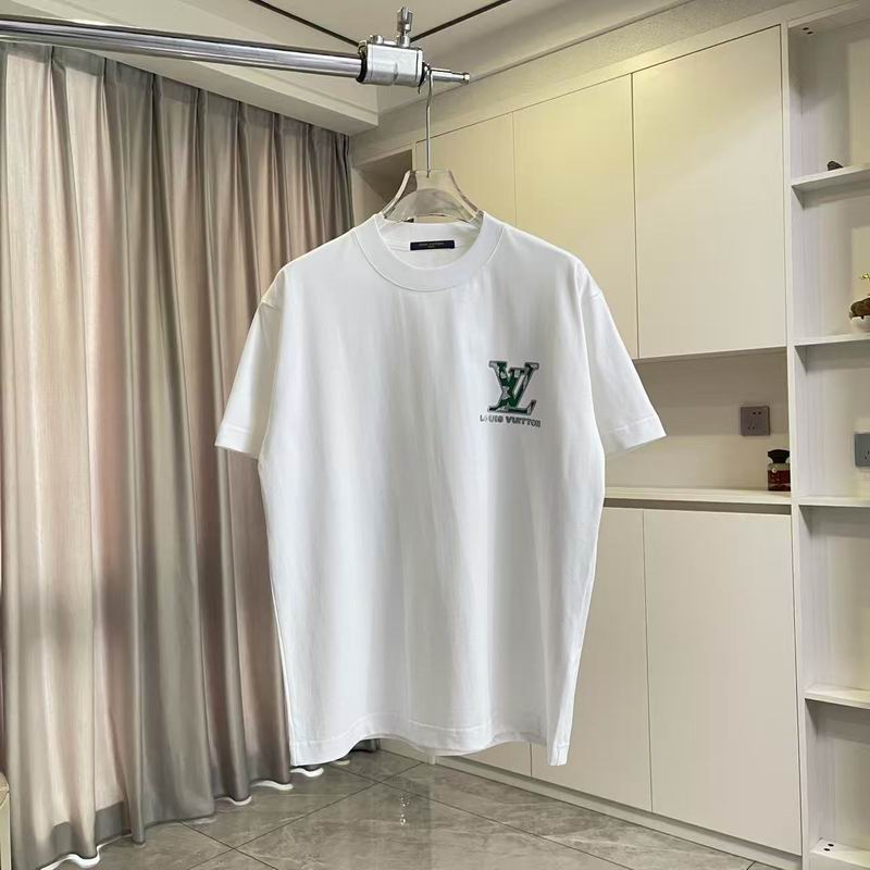 Louis Vuitton T-Shirt Unisex ID:20260604-289